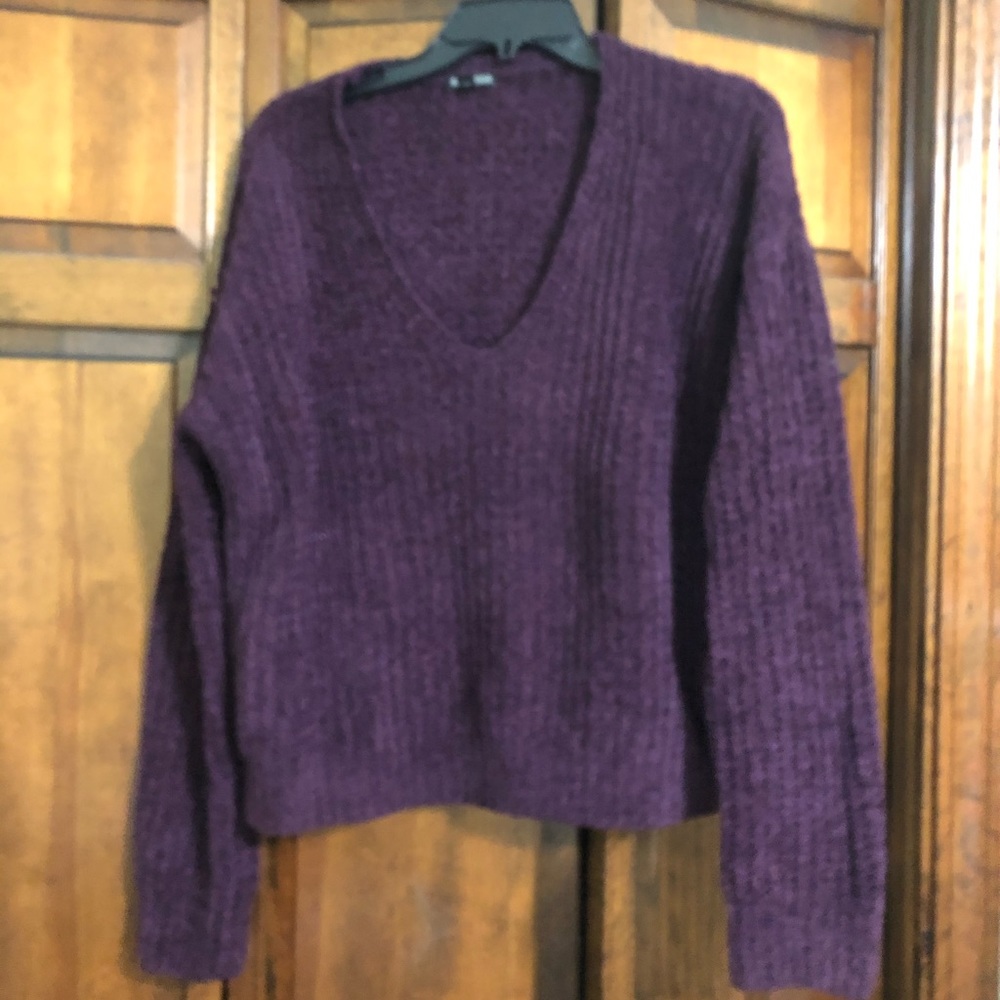 ❗️❗️CLEARANCE Express Sweater